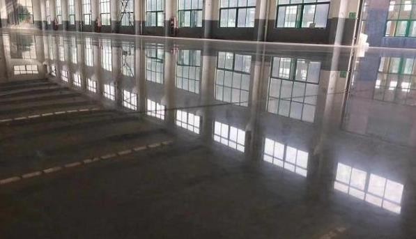 Methods and ideas for enhancing the strength of cement floor